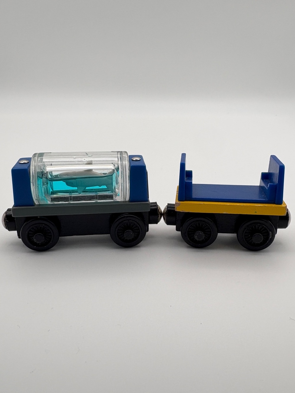Two Thomas & Friends Wooden Magnetic Train Cars - Aquarium Car and Cargo Car